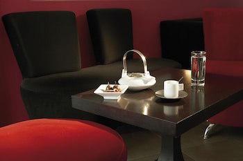 Anessis Hotel