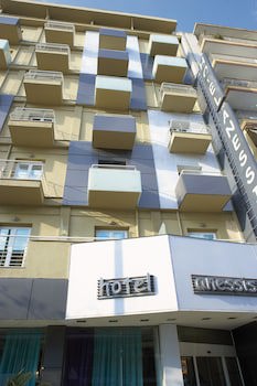 Anessis Hotel