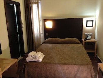 Anessis Hotel