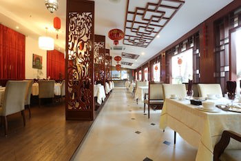 Ramada Plaza By Wyndham Karachi Airport Hotel