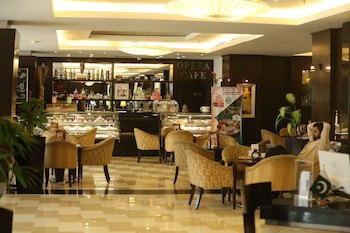 Ramada Plaza By Wyndham Karachi Airport Hotel
