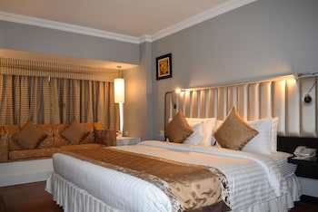 Ramada Plaza By Wyndham Karachi Airport Hotel