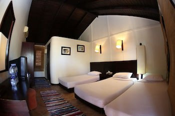 Abu Dabbab Lodge