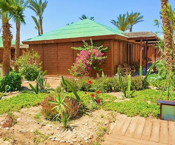 Abu Dabbab Lodge