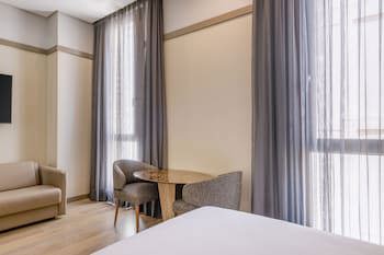 Ac Hotel Recoletos By Marriott