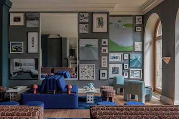 Cowley Manor Experimental