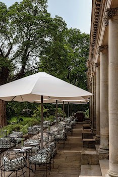 Cowley Manor Experimental