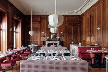 Cowley Manor Experimental