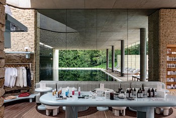 Cowley Manor Experimental