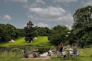 Cowley Manor Experimental