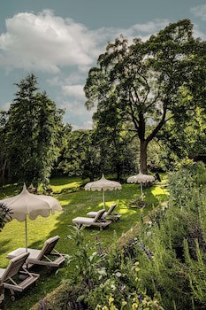 Cowley Manor Experimental