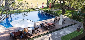 Lanna Dusita Riverside Boutique Resort