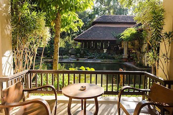 Lanna Dusita Riverside Boutique Resort