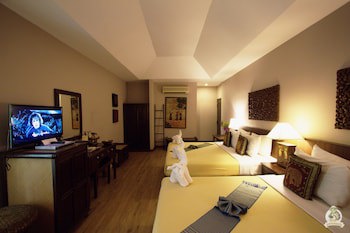 Lanna Dusita Riverside Boutique Resort