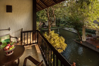 Lanna Dusita Riverside Boutique Resort