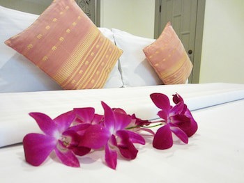 Lanna Dusita Riverside Boutique Resort
