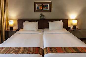 Lanna Dusita Riverside Boutique Resort
