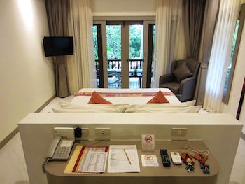 Lanna Dusita Riverside Boutique Resort