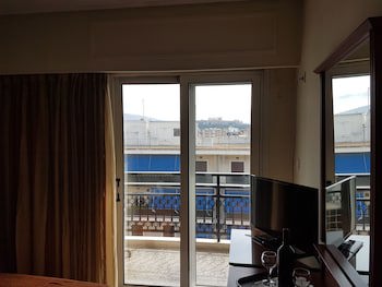 Apollo Hotel
