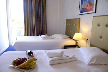 Phidias Hotel galeri fotoğrafı