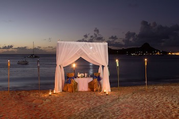 Bay Gardens Beach Resort And Spa