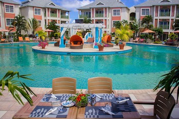 Bay Gardens Beach Resort And Spa