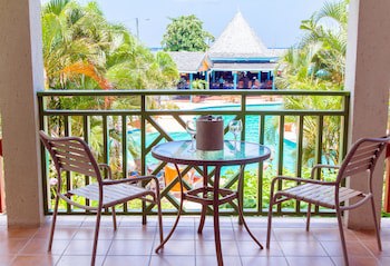 Bay Gardens Beach Resort And Spa