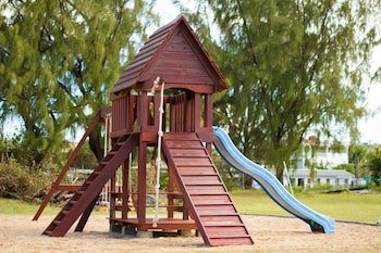 Bay Gardens Beach Resort And Spa