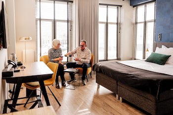 City Hotel De Jonge
