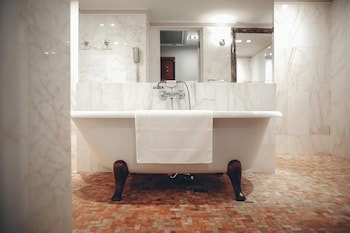 Hotel Leopolis