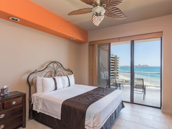 Las Palomas Beach & Golf Resort