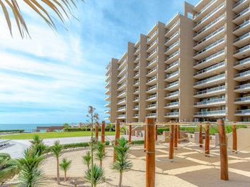 Las Palomas Beach & Golf Resort