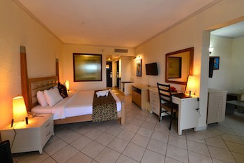 Diani Reef Beach Resort & Spa