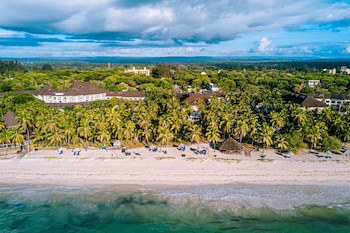 Diani Reef Beach Resort & Spa