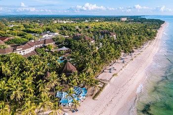 Diani Reef Beach Resort & Spa