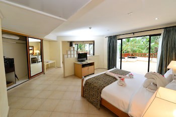 Diani Reef Beach Resort & Spa