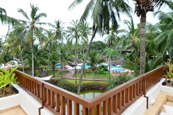 Diani Reef Beach Resort & Spa