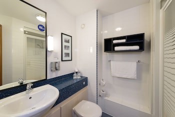 Holiday Inn Express Birmingham Star City, An Ihg Hotel