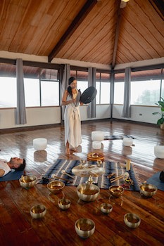 Villa Blanca Cloud Forest Hotel + Retreat