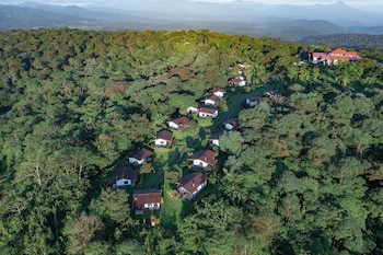 Villa Blanca Cloud Forest Hotel + Retreat