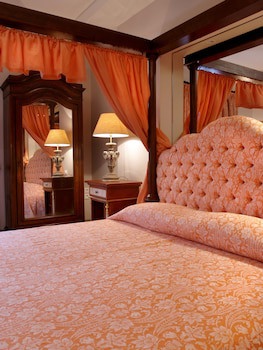 Le Convivial Luxury Suites & Spa