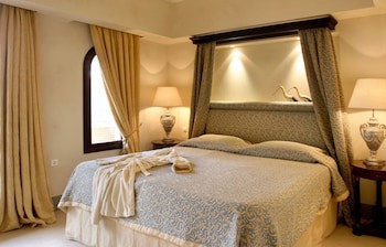 Le Convivial Luxury Suites & Spa