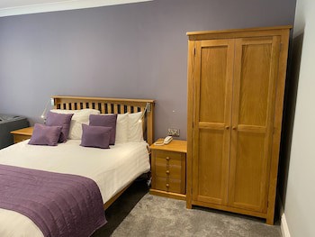 Exeter Court Hotel
