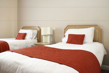 Exeter Court Hotel