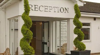 Exeter Court Hotel