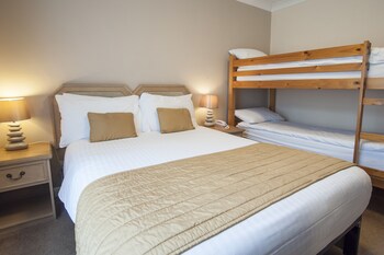Exeter Court Hotel