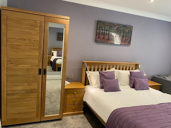 Exeter Court Hotel