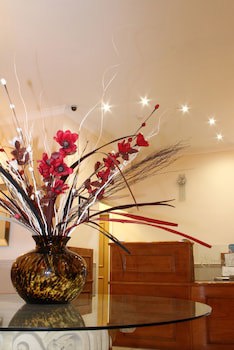 Exeter Court Hotel