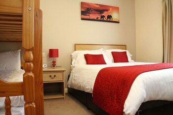 Exeter Court Hotel