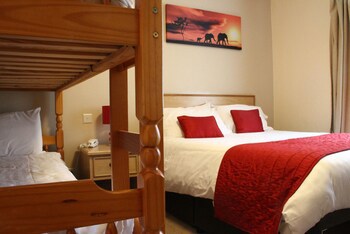 Exeter Court Hotel